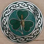 Celtic shamrock III Ringspindle close up