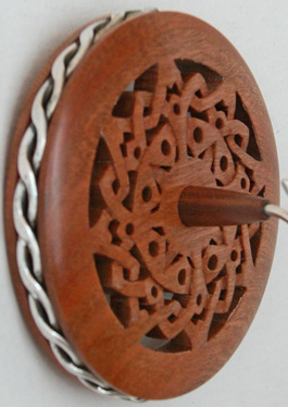 Flemish strapwork Ringspindle side view
