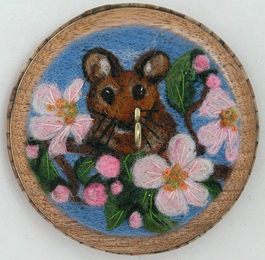 Mouse vintage Ringspindle front view